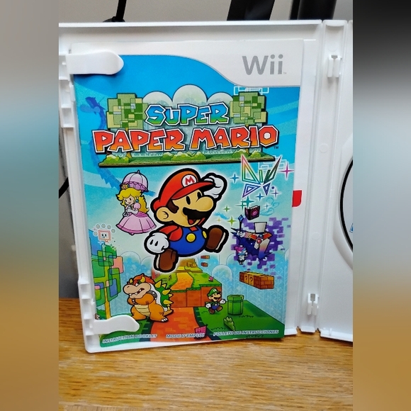 Super Paper Mario game for Nintendo Wii - Picture 6 of 11
